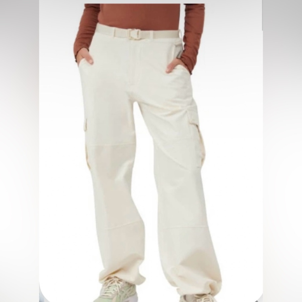 Outdoor Voices RecTrek Cargo Pants in Milk Stone NWT